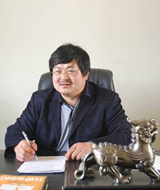 李宏