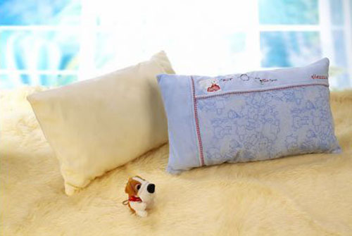 諾親小屋水晶絨中號(hào)7D彈力枕