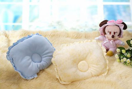 諾親小屋水晶絨方形定型枕