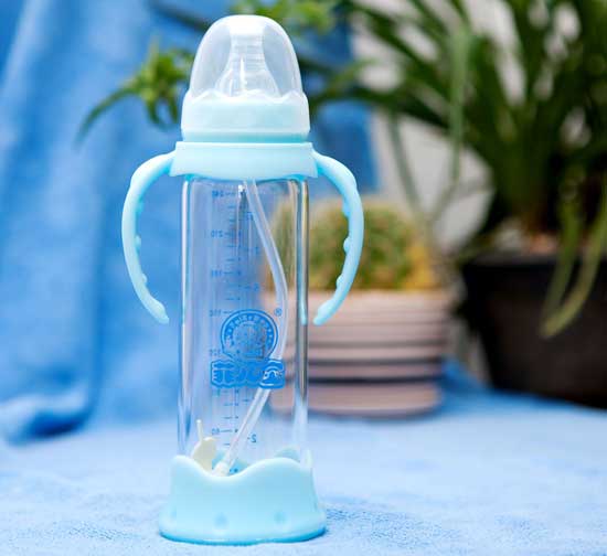 菲兒寶240毫升標(biāo)口晶鉆防爆防脹氣玻璃奶瓶(藍(lán))