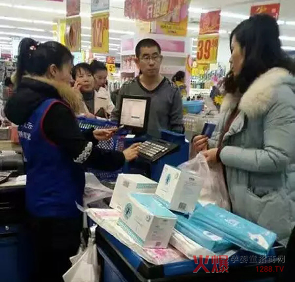 ʮ(g)ЋDł(g)IN^|ʮ½Y(ji)ƷơZ(y)(qing)(sh)M(jn)ĸ