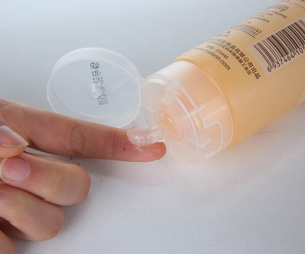 米蘭妮沐浴總管凈白去角質(zhì)浴露SPA .jpg