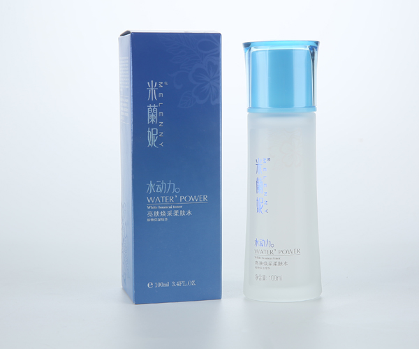 米蘭妮水動(dòng)力亮膚煥采柔膚水 .jpg