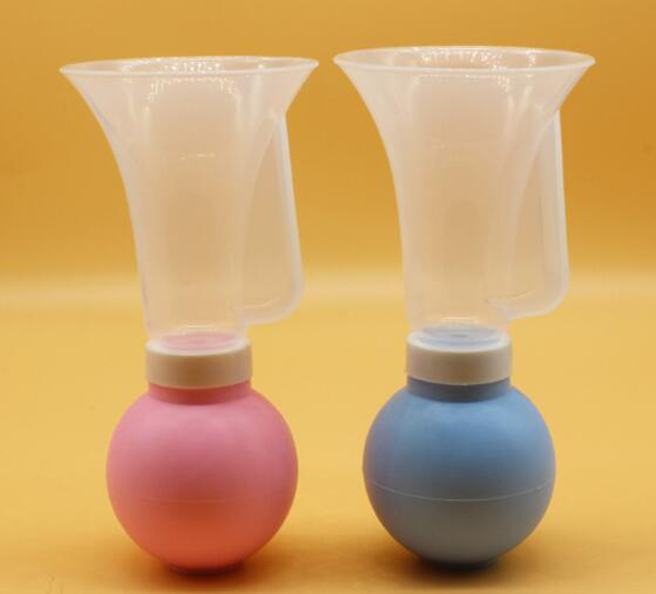春蓓簡(jiǎn)易直身吸奶器.jpg 春蓓簡(jiǎn)易直身吸奶器.jpg