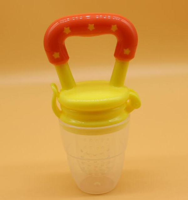 春蓓簡(jiǎn)易輔食咬咬袋黃色.jpg 春蓓簡(jiǎn)易輔食咬咬袋黃色.jpg