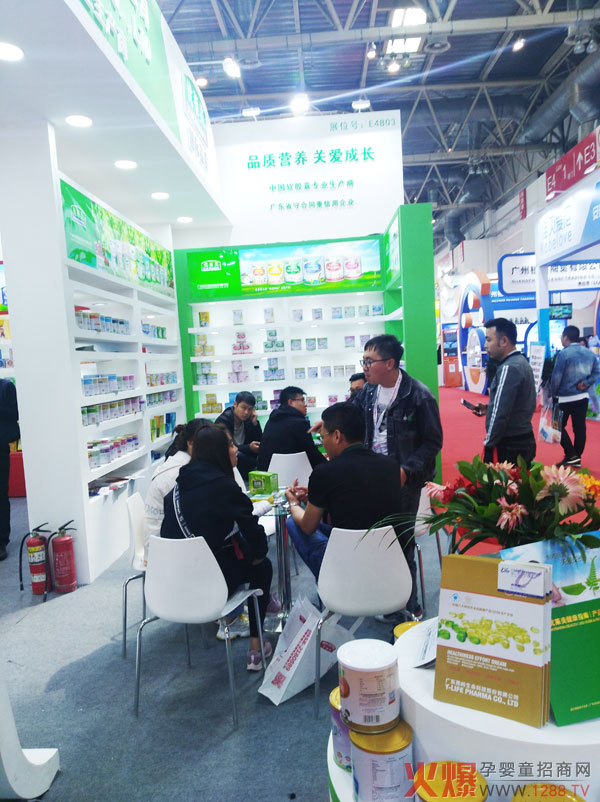 優(yōu)萊美盛裝亮相京正展 大牌風(fēng)范引熱議實(shí)力圈粉 優(yōu)萊美盛裝亮相京正展 大牌風(fēng)范引熱議實(shí)力圈粉