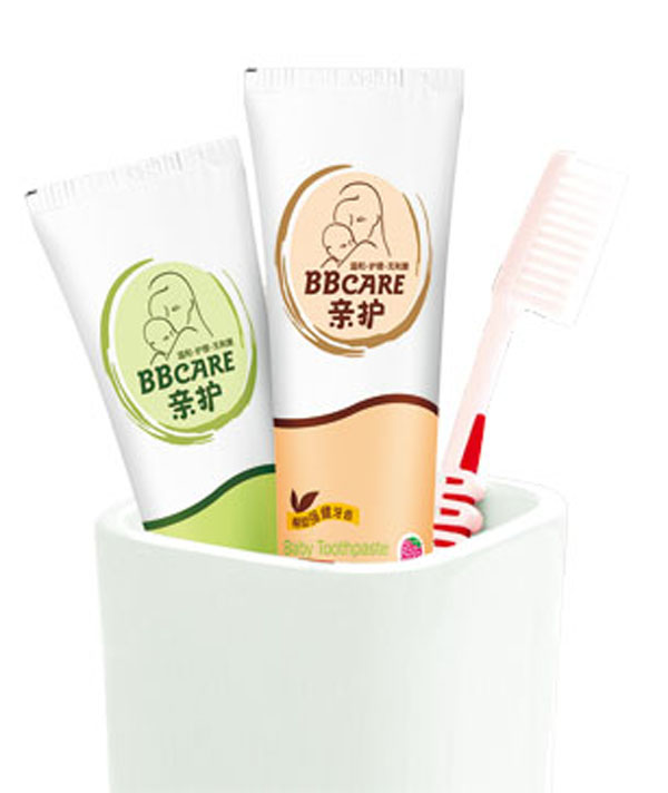 親護(hù)兒童防蛀護(hù)齒牙膏.jpg 親護(hù)兒童防蛀護(hù)齒牙膏.jpg