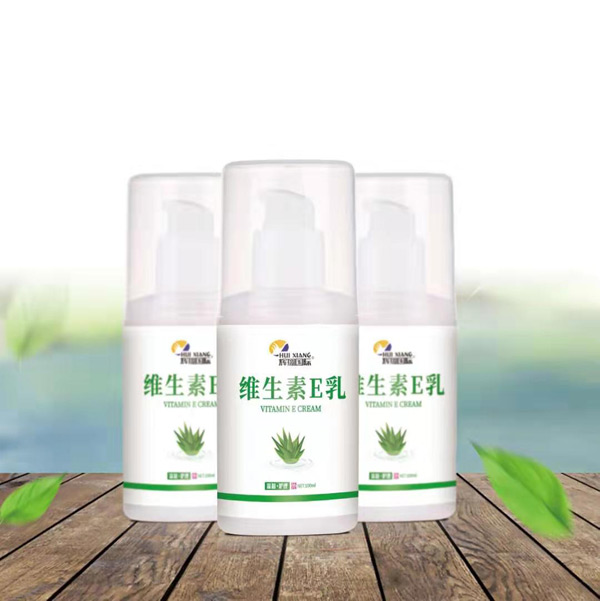 輝翔國(guó)際維生素E乳.jpg 輝翔國(guó)際維生素E乳.jpg