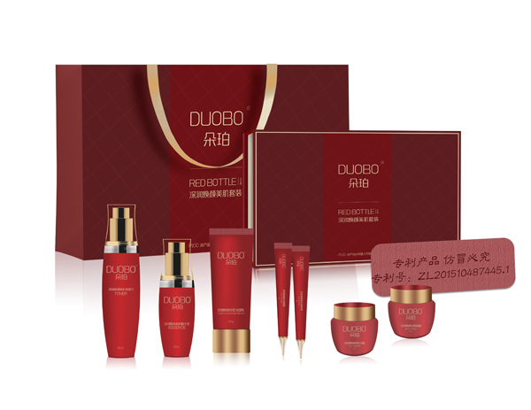 朵珀深潤煥顏系列護膚�.jpg 朵珀深潤煥顏系列護膚�.jpg