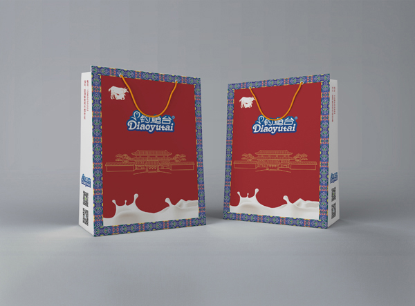 釣魚臺(tái)羊奶工廠店物料-手提袋效果圖.jpg 釣魚臺(tái)羊奶工廠店物料-手提袋效果圖.jpg