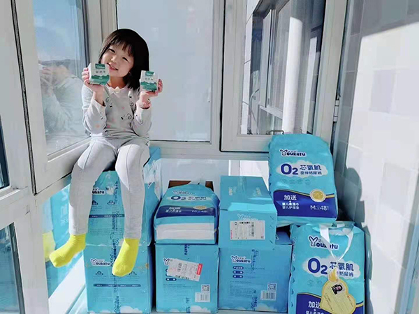 悠卡兔線下展示.jpg