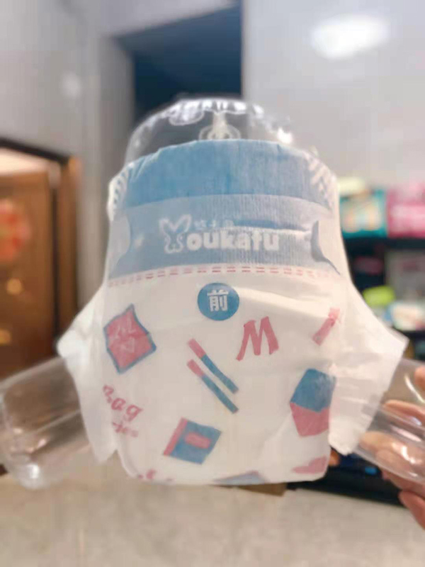 悠卡兔Bag系列紙尿褲展示3.jpg