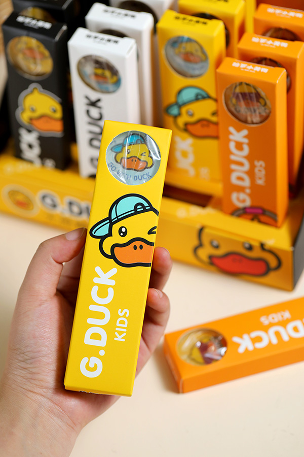 米唐田木小黃鴨無(wú)蔗糖照片糖4.jpg 米唐田木小黃鴨無(wú)蔗糖照片糖4.jpg