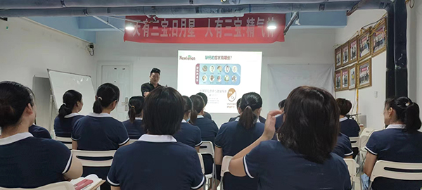 “紐樂曼”走進安陽滑縣 產品知識培訓活動火熱開啟1.jpg