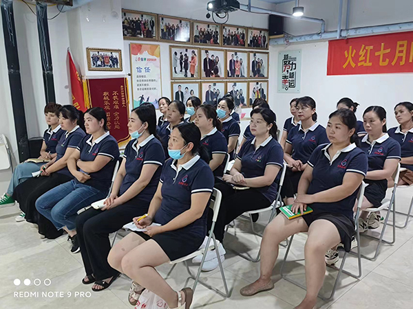 “紐樂曼”走進安陽滑縣 產品知識培訓活動火熱開啟2.jpg “紐樂曼”走進安陽滑縣 產品知識培訓活動火熱開啟2.jpg