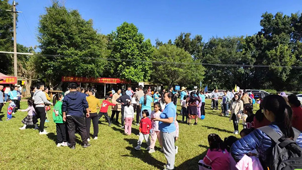 雅慧&廣西樂寶母嬰聯(lián)手打造親子嘉年華4.jpg 雅慧&廣西樂寶母嬰聯(lián)手打造親子嘉年華4.jpg