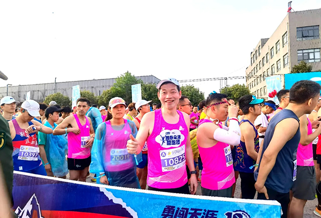 雅泰朵恩酷跑團助力“楊馬”激情開跑 (4).jpg 雅泰朵恩酷跑團助力“楊馬”激情開跑 (4).jpg