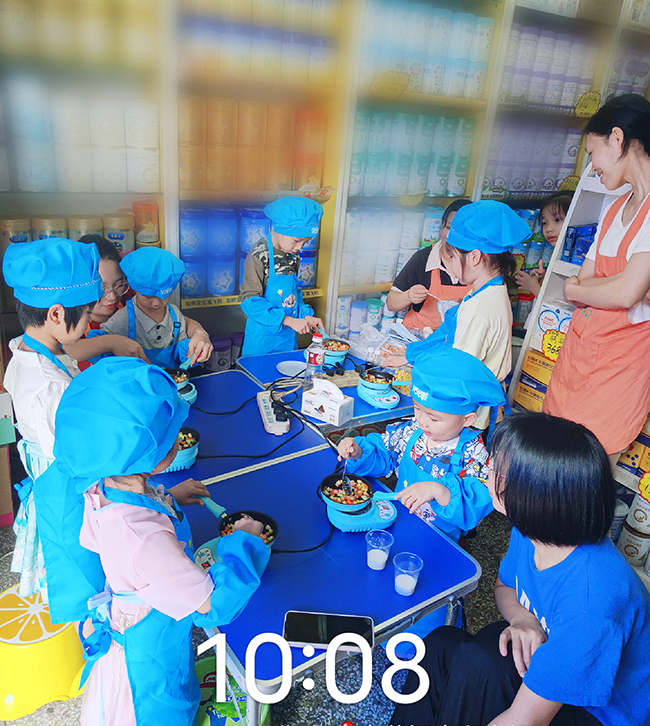 貝貝羊羊奶粉線下親子活動嗨不停 (6).jpg 貝貝羊羊奶粉線下親子活動嗨不停 (6).jpg