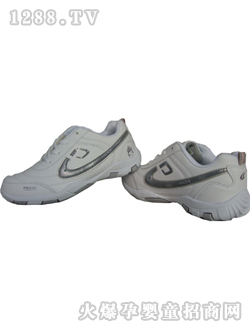 ��(l��)�ȳǰ�ɫ���eͯЬ