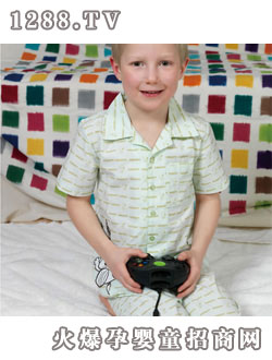 Snoopy���l�y �Gɫ