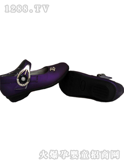 ���ȳǺ�ɫ�r(sh��)��ŮͯƤЬ