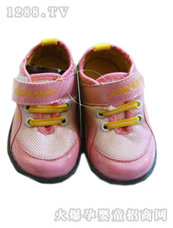 С���÷ۼt�S��Ь