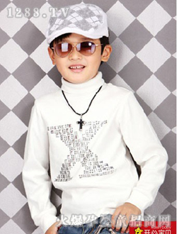 開(kāi)心寶貝白色女童裝