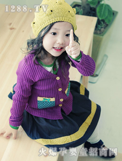 ���oͯԒ��ɫ���b