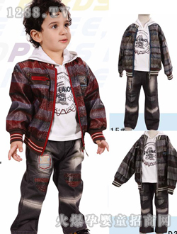 �ϱ��濧��ɫ���b