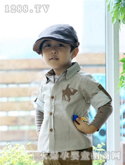 С�ɘ��\��ɫ���b