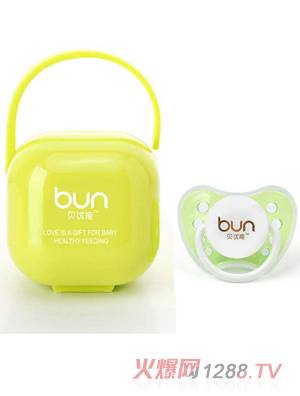 ؐ��(y��u)�܋냺train�^����������b�A